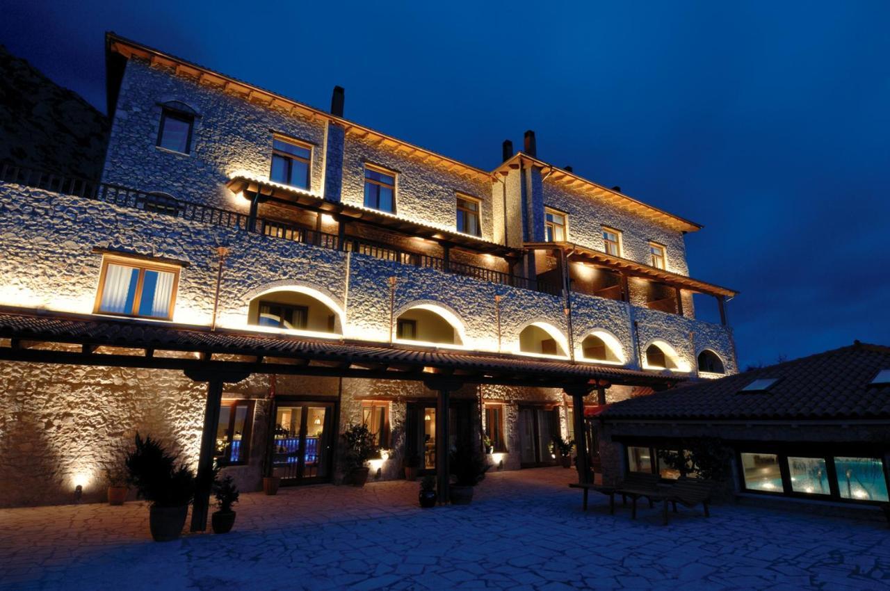 Santa Marina Arachova Hotel Exterior foto